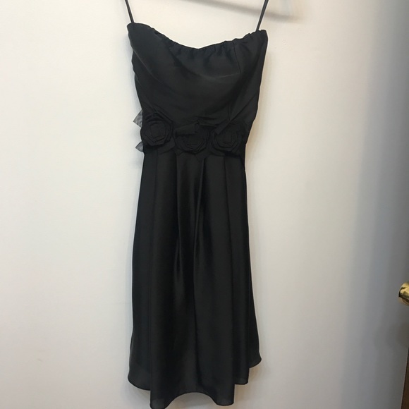 The Limited Strapless Dress - Picture 2 of 8